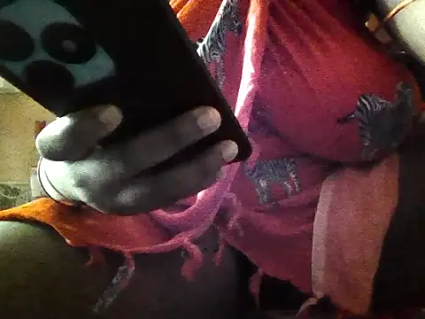 Snapshot of savage_bebes chatting on 07/11/26, 11:35 savage bebes online show from 07/11/26, 11:35