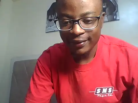 Snapshot of freakyboy255 chatting on 06/15/26, 06:32 freakyboy255 online show from 06/15/26, 06:32