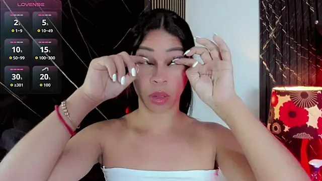 Nayara K online show from 06/16/26, 07:49