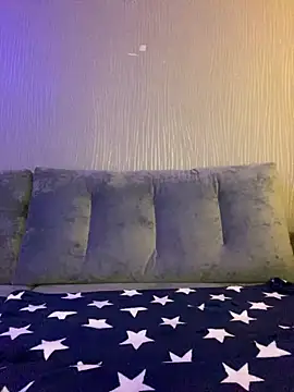 Snapshot of Glissadaaa chatting on 05/25/26, 05:08 Glissadaaa online show from 05/25/26, 05:08