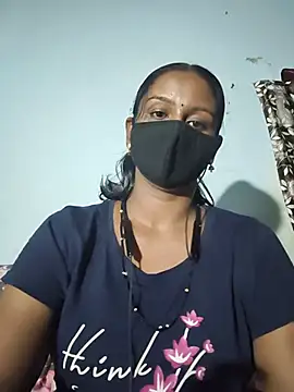 madhushree143 online show from 06/18/26, 04:55