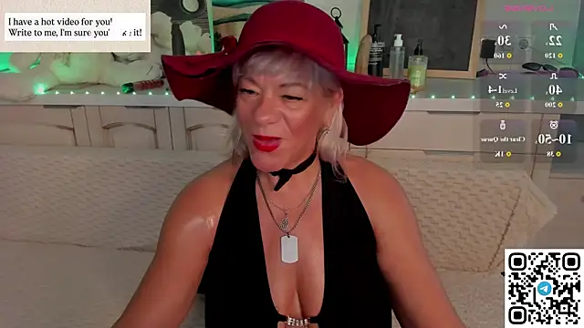 Snapshot of Anna_Coolidge chatting on 06/29/26, 01:01 Anna Coolidge online show from 06/29/26, 01:01