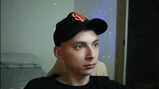 archi love online show from 02/07/26, 05:33