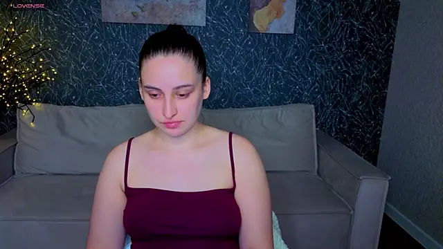 Elizabet Colllins online show from 06/28/26, 01:00