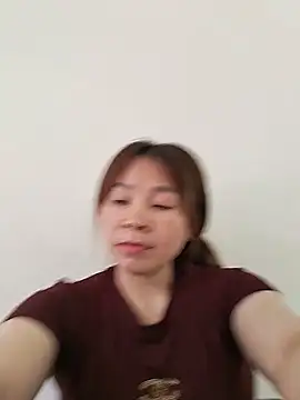 Snapshot of Biva11 chatting on 05/27/26, 04:31 Biva11 online show from 05/27/26, 04:31