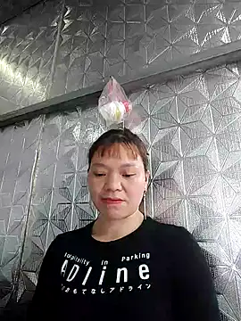 Snapshot of lya_sexyy chatting on 05/21/26, 10:44 lya sexyy online show from 05/21/26, 10:44