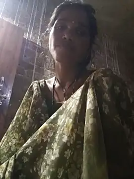 Snapshot of PINKI01990 chatting on 07/01/26, 12:45 PINKI01990 online show from 07/01/26, 12:45