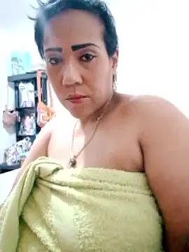 OliviaWilliamm online show from 06/21/26, 03:25