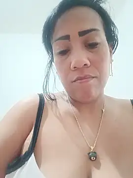 OliviaWilliamm online show from 06/28/26, 02:06