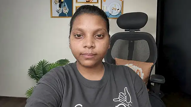 pradhidi57 online show from 05/19/26, 07:26
