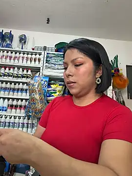 ISABELLA  LUNA online show from 06/09/26, 01:23