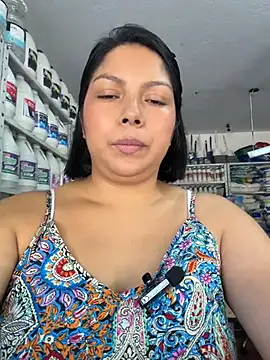 ISABELLA  LUNA online show from 07/20/26, 02:30