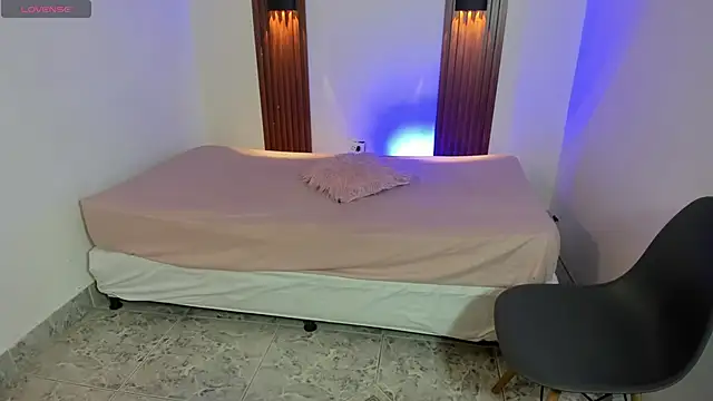 AmyPrice9 online show from 07/02/26, 10:43