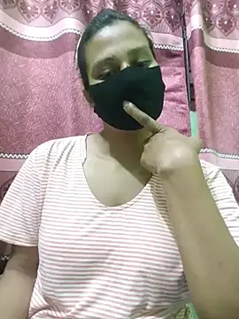 Sofiyaa Sara online show from 05/19/26, 09:43