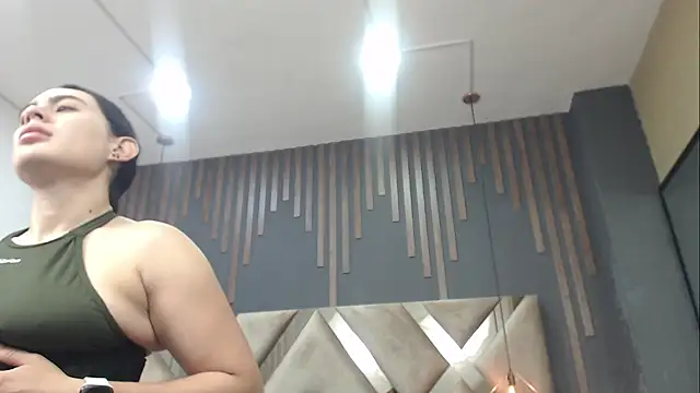 Snapshot of MartinaaFit chatting on 06/18/26, 11:58 MartinaaFit online show from 06/18/26, 11:58