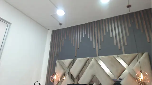 Snapshot of MartinaaFit chatting on 06/30/26, 12:06 MartinaaFit online show from 06/30/26, 12:06