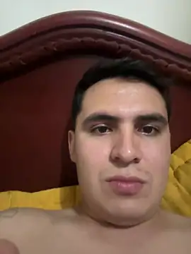 Chepe0302 online show from 06/25/26, 05:12