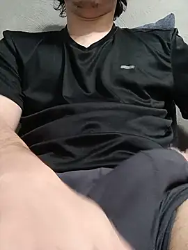 Snapshot of joeha09 chatting on 05/21/26, 04:19 joeha09 online show from 05/21/26, 04:19
