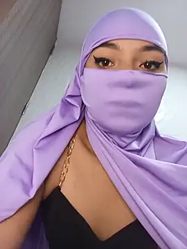 Snapshot of Samira_1 chatting on 06/17/26, 10:00 Samira 1 online show from 06/17/26, 10:00