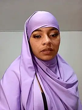Snapshot of Samira_1 chatting on 07/01/26, 11:48 Samira 1 online show from 07/01/26, 11:48