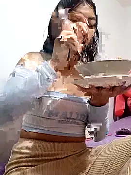 Snapshot of Perla-stone1 chatting on 06/03/26, 10:59 Perla-stone1 online show from 06/03/26, 10:59