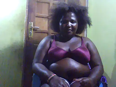 Snapshot of Sweetythighs chatting on 06/29/26, 05:13 Sweetythighs online show from 06/29/26, 05:13