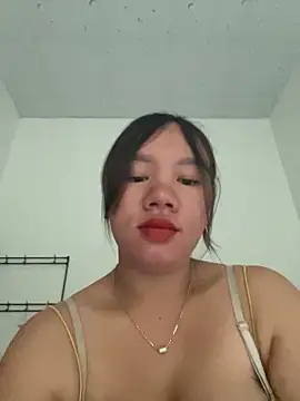 Snapshot of Suki-love chatting on 06/21/26, 03:31 Suki-love online show from 06/21/26, 03:31