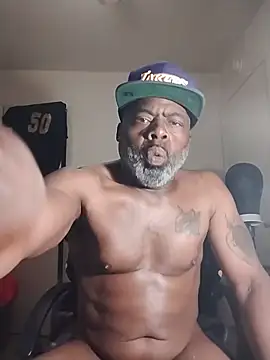 Snapshot of Tremainebigg chatting on 05/24/26, 09:03 Tremainebigg online show from 05/24/26, 09:03