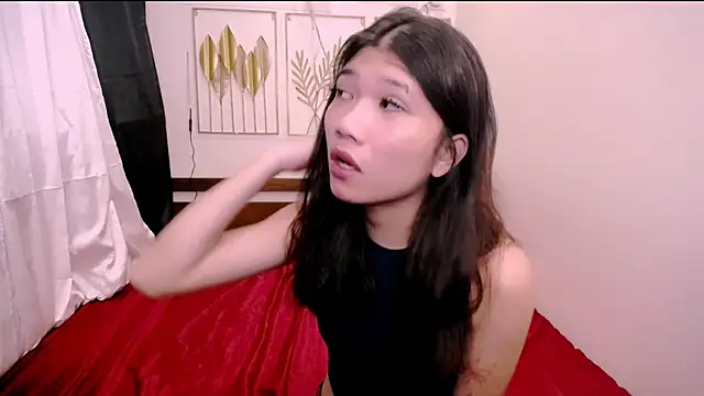 Snapshot of naughtygirl_lily chatting on 06/15/26, 02:19 naughtygirl lily online show from 06/15/26, 02:19