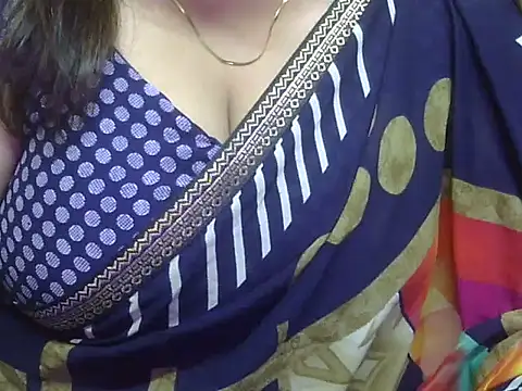 bavleen-kaur online show from 06/15/26, 03:25
