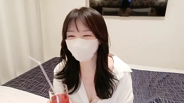Snapshot of Maimai125 chatting on 07/19/26, 11:25 Maimai125 online show from 07/19/26, 11:25