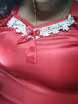 Snapshot of geetha431 chatting on 06/15/26, 05:48 geetha431 online show from 06/15/26, 05:48