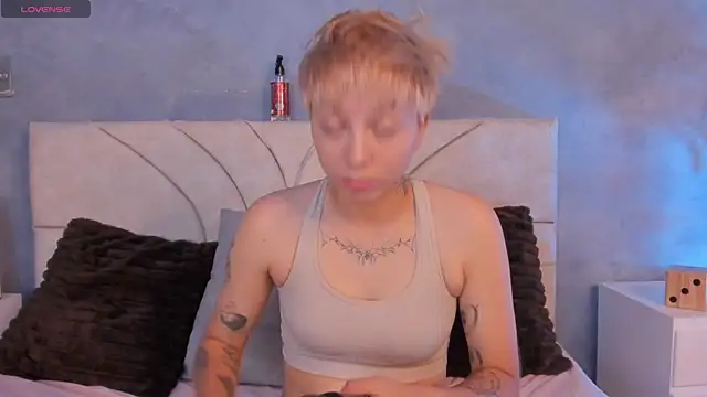vane grey online show from 07/10/26, 06:21
