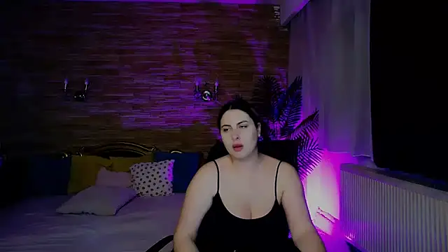 Snapshot of MiraHaze chatting on 03/20/25, 06:31 MiraHaze online show from 03/20/25, 06:31