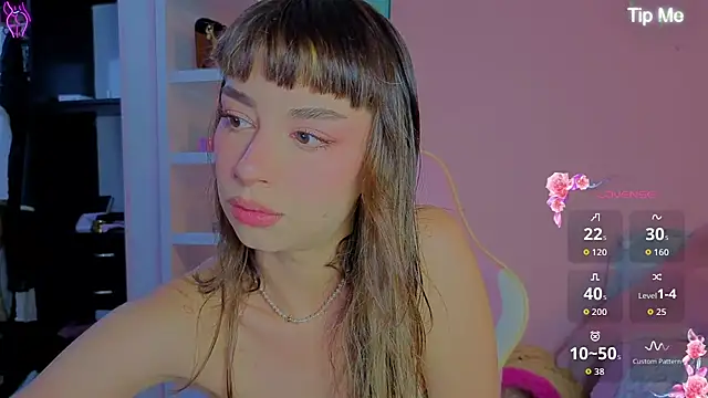 Snapshot of little_rachel_cute chatting on 07/04/26, 11:22 little rachel cute online show from 07/04/26, 11:22