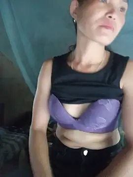 Snapshot of Heryy_xx chatting on 07/18/26, 09:24 Heryy xx online show from 07/18/26, 09:24