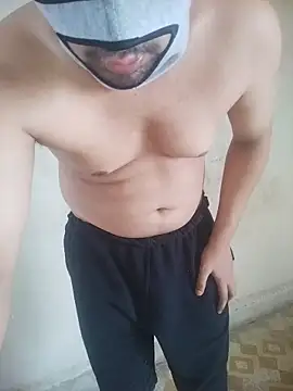 praveen19870 online show from 05/22/26, 05:03