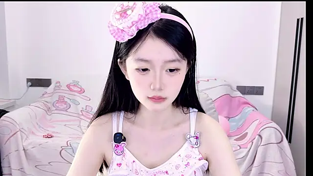 Snapshot of KylinKylin chatting on 06/16/26, 02:30 KylinKylin online show from 06/16/26, 02:30