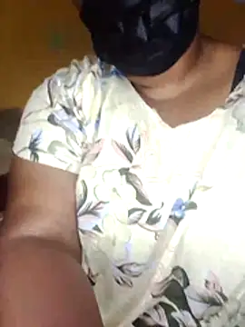 Snapshot of sharjana chatting on 05/27/26, 07:55 sharjana online show from 05/27/26, 07:55