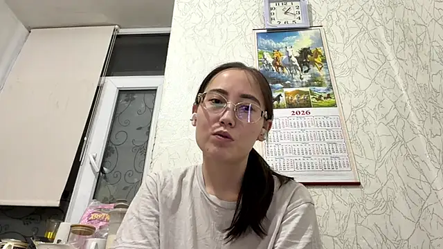 Snapshot of VickieTrudo chatting on 06/08/26, 08:20 VickieTrudo online show from 06/08/26, 08:20