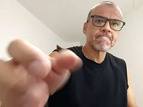 Gaceru01006 online show from 06/26/26, 02:21
