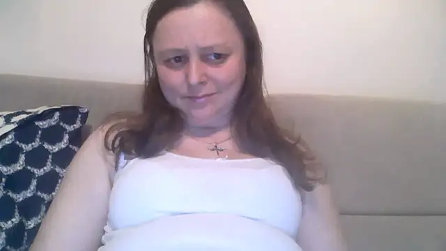 TaylorLovely online show from 06/03/26, 08:14