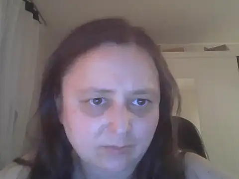 TaylorLovely online show from 06/26/26, 08:02