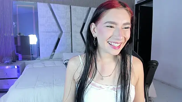 Snapshot of kitanna_1 chatting on 06/15/26, 09:39 kitanna 1 online show from 06/15/26, 09:39
