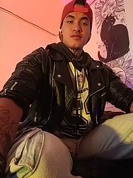 Snapshot of AlecBanne_ chatting on 07/03/26, 05:41 AlecBanne online show from 07/03/26, 05:41