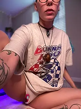 lil martian online show from 01/17/26, 07:39