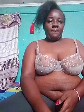 Snapshot of sexybubblediva chatting on 05/27/26, 12:46 sexybubblediva online show from 05/27/26, 12:46
