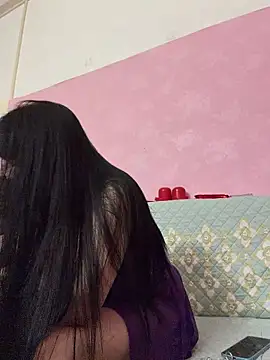 qinqin520 online show from 06/29/26, 10:26