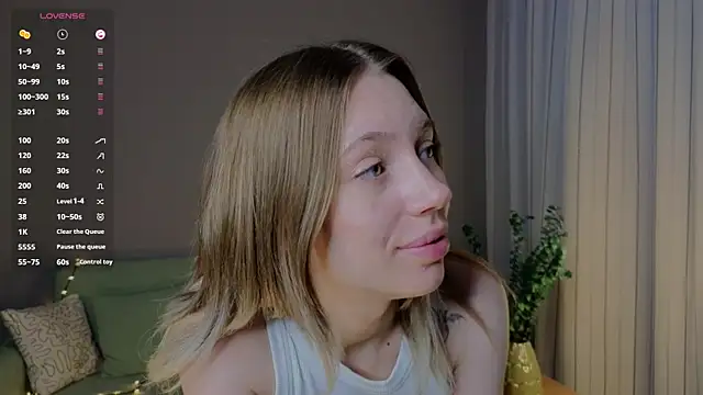 Snapshot of BlondeKelly chatting on 06/30/26, 07:26 BlondeKelly online show from 06/30/26, 07:26