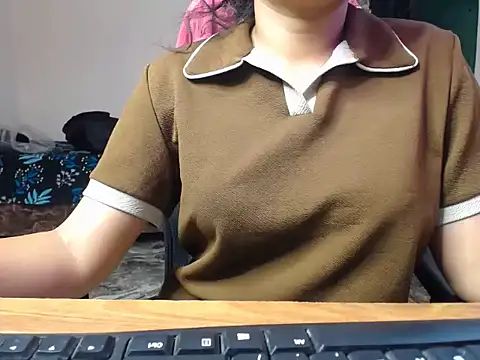 Snapshot of Flirty_Apsara chatting on 06/01/26, 03:03 Flirty Apsara online show from 06/01/26, 03:03